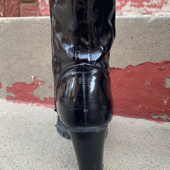 Black Patent Leather Mid Calf Zipper and Lace up Boots SZ 7 - Picture 3 of 8
